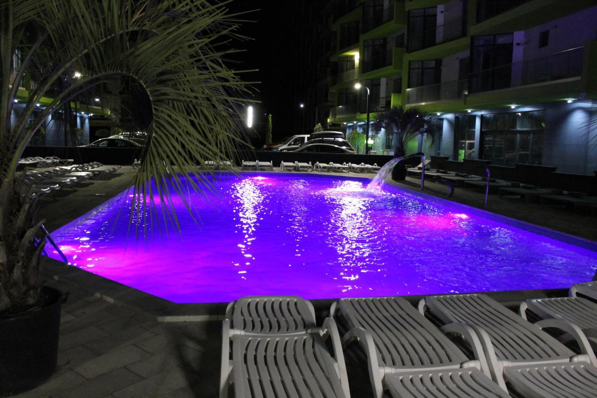 On Beach-Mamaia Residence Năvodari Exterior foto