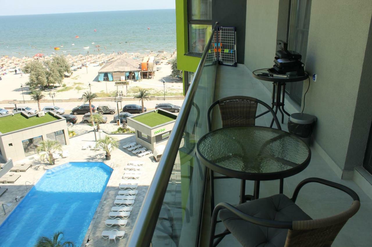 On Beach-Mamaia Residence Năvodari Exterior foto