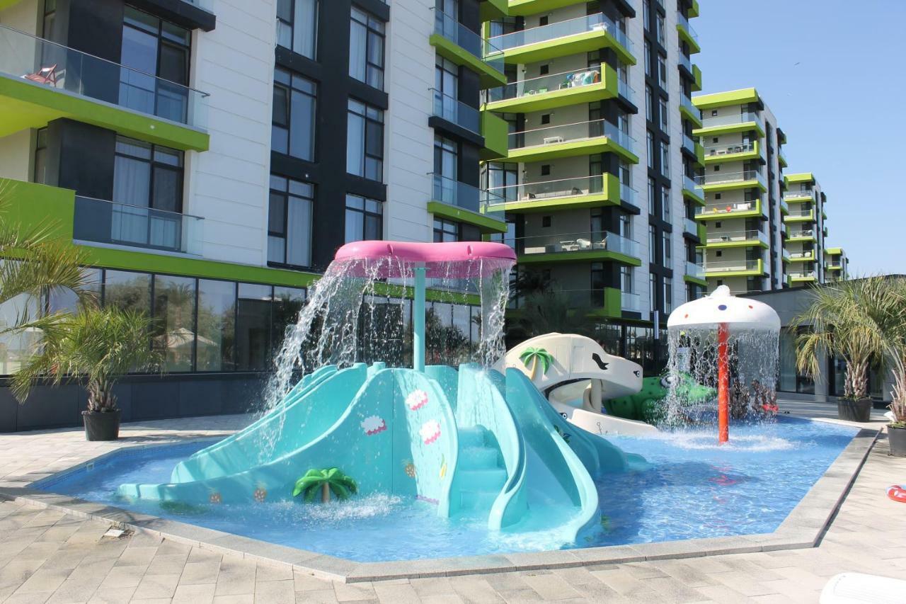 On Beach-Mamaia Residence Năvodari Exterior foto